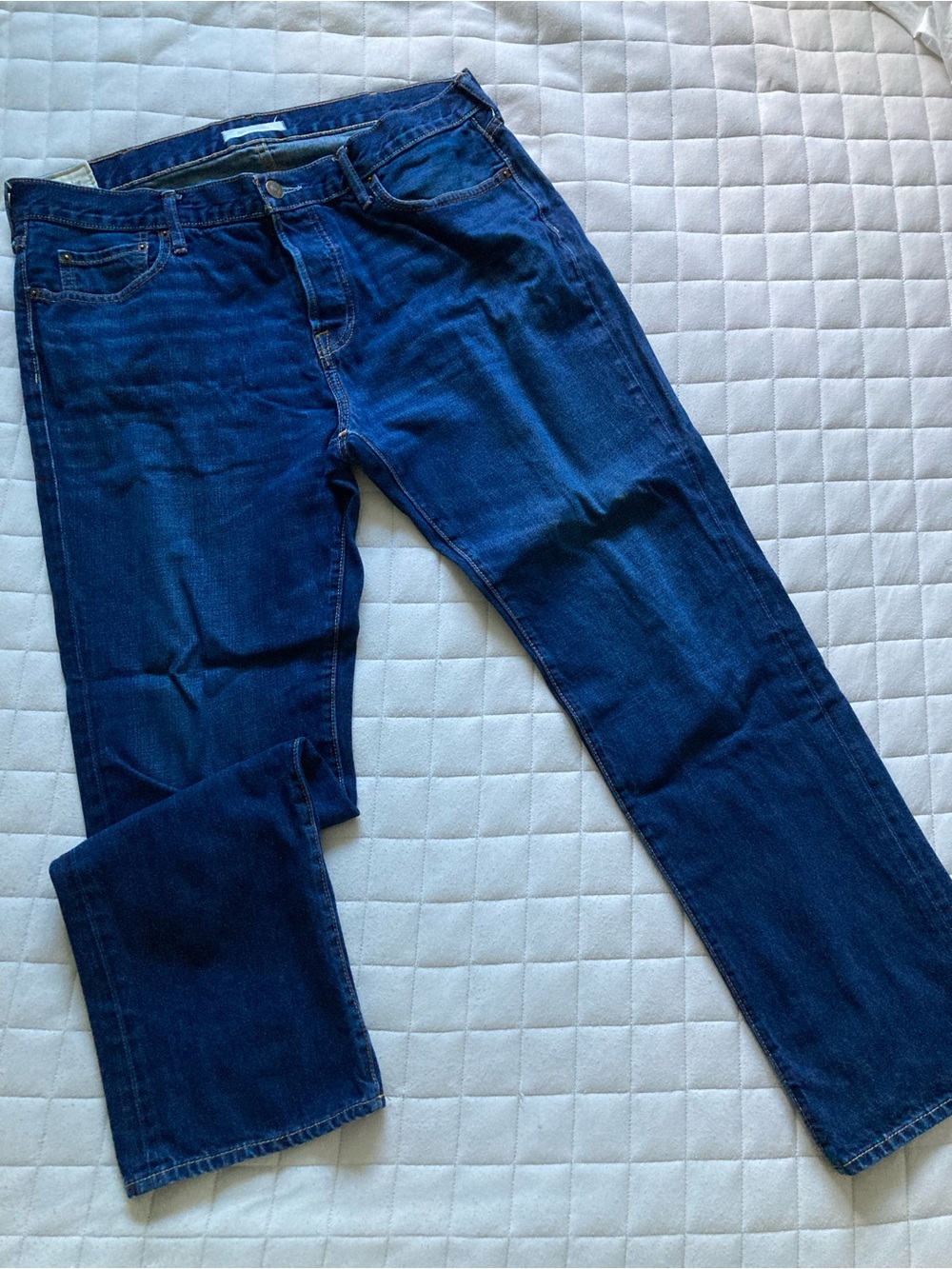 Abercrombie & Fitch Men's Classic Straight-Leg Jeans in Deep Blue